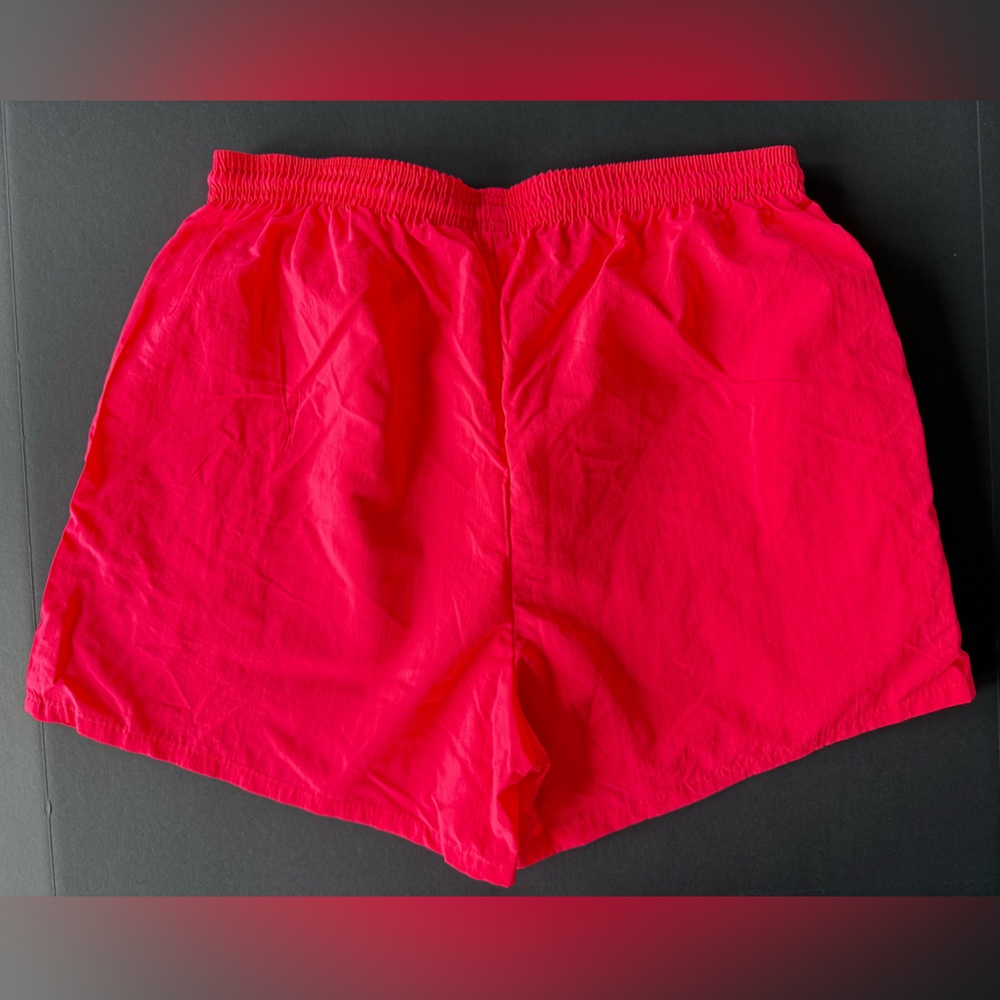 Vintage Shephard's Tiki Beach Bar & Grill Clearwater, FL Shorts - Size LARGE - Picture 7 of 7